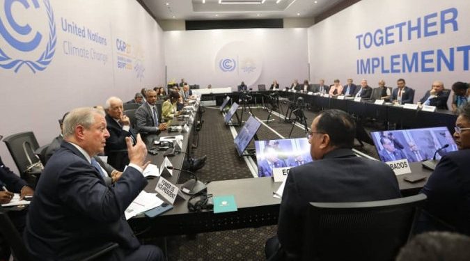 Cop27: toujours pas d’accord financier sur la question des pertes et dommages, la clôture reportée d’un jour