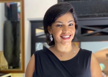 Femmes Exceptionnelles : Nandy Angalikiana Mosola, Personnalité Politique et Femme Entrepreneure