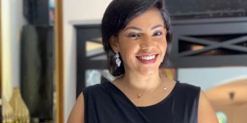 Femmes Exceptionnelles : Nandy Angalikiana Mosola, Personnalité Politique et Femme Entrepreneure