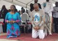 Kinshasa : Aux cotés de Moise Katumbi, la députée Princesse Dominique Inamizi a participé à la messe du Renouveau Charismatique pour la pentecôte