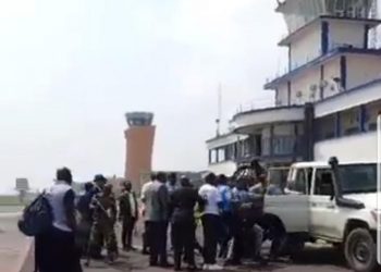 Kinshasa : bras droit de Moise KATUMBI, Salomon Idi Kalonda arrêté à l’aéroport international de Ndjili par des hommes armés