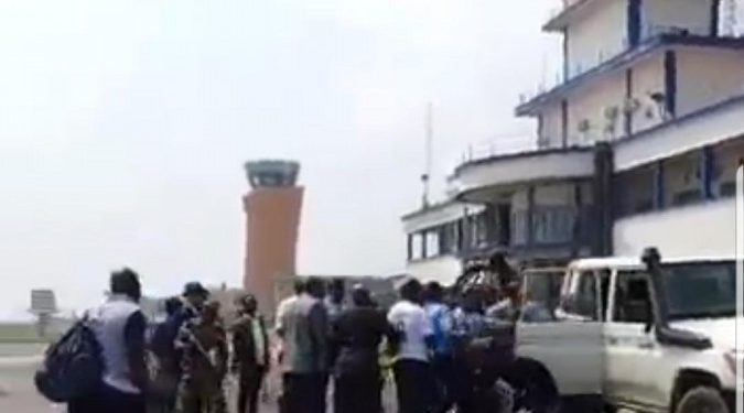 Kinshasa : bras droit de Moise KATUMBI, Salomon Idi Kalonda arrêté à l’aéroport international de Ndjili par des hommes armés