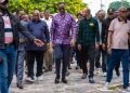 Kinshasa : Spoliation du terrain de l’école protestante Lisanga qui abrite également l’église Philadelphie : le Ministre de l’EPST Tony Mwaba ordonne la suspension des travaux