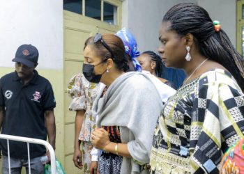 Lubumbashi : Benatar Chilufya Mathilda clôture le mois de la femme par une tournée de compassion dans différentes structures