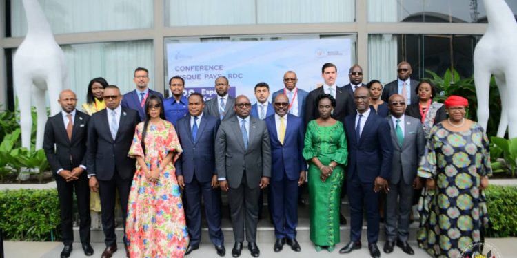 Conférence risque Pays 2023 : la RDC obtient une note positive grâce aux efforts du Gouvernement dans l’investissement