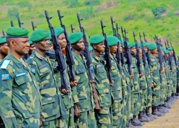 30 juin 2023: Felix Tshisekedi encourage le gouvernement à maintenir la montée en puissance de l&rsquo;armée afin de mettre fin aux aventures de l&rsquo;ennemi