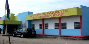 Insécurité à Kinshasa : Un chauffeur de la présidence agressé à Kimbanseke par les kuluna armés des machettes
