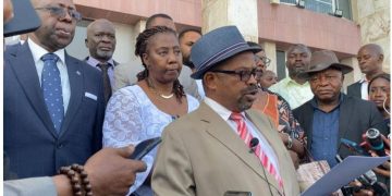 RDC : Les parlementaires proches de Moïse Katumbi exigent la libération de Mike Mukebayi et Salomon Kalonda (Déclaration)