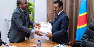 Respect des droits de l’homme en RDC : La CNDH dépose son rapport au bureau de l’Assemblée nationale