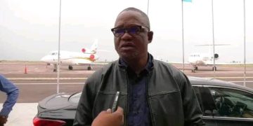 Grands Lacs : À Kampala, Peter kazadi affirme que le Rwanda est la cause principale des déplacements des congolais en interne et en externe.