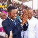 Mongala : Éric Basele Liyele inaugure la tribune d’honneur du Stade Père Carlos à Bumba