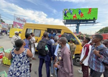 Hausse des prix des produits pétroliers à Kinshasa: les taximen haussent le prix de transport en commun (constat)