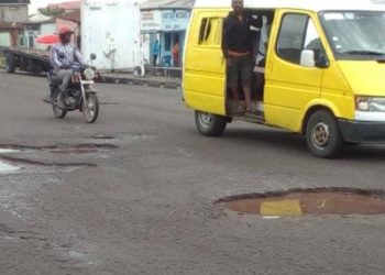 Kinshasa: Les habitants de la commune de Ngiri-Ngiri confrontés à la détérioration de l&rsquo;avenue Gambela