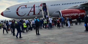 Lubumbashi : le gouvernement provincial inquiet des troubles et casses à l’embarquement d’un avion CAA