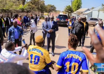 Haut-Katanga: De retour à Lubumbashi, Jacques Kyabula Katwe réconforté par les membres et fans de son équipe St Eloi Lupopo