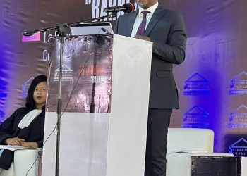 Haut-Katanga : Face aux avocats, le professeur Désiré-Cashmir Kolongele explique l’importance du Code du numérique