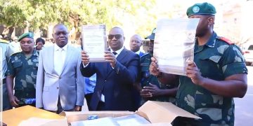 Haut-Katanga: Le Vice-gouverneur Jean-Claude Kamfwa Kimimba a lancé officiellement le concours de recrutement à l’académie militaire