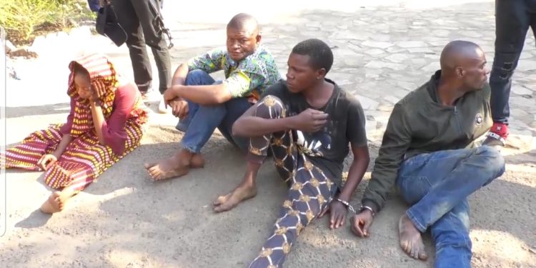 Haut-Katanga : 4 voleurs à mains armées présentés au Gouverneur Jacques Kyabula Katwe