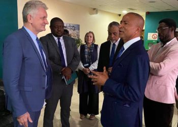 Décès de Chérubin Okende : Devant Moïse Katumbi, Jean-Marc Châtaigner réitère la position de l’Union européenne en faveur d’une enquête impartiale