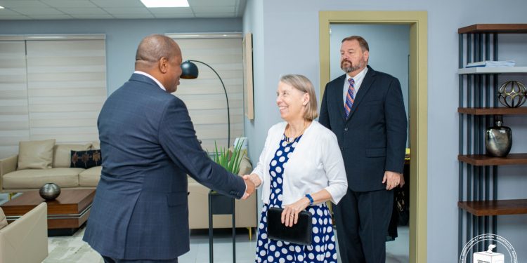 Elections : auprès de Dénis Kadima, les États-Unis d’Amérique insistent sur un processus électoral transparent, crédible et inclusif