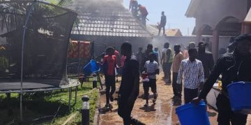 Haut-Katanga: Une commission mise sur pied pour enquêter sur les circonstances de l’incendie déclaré chez le Ministre de l’intérieur Eric Muta détenu à Kinshasa