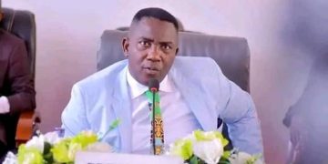 Assemblée provinciale de Kinshasa : Godé Mpoy met fin à l’intérim de son vice-président, le rapporteur rejette sa décision