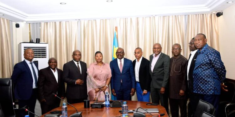 Culture : l’artiste Barbara Kanam a participé à la réunion stratégique sur la capitalisation des droits des artistes congolais