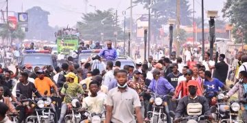 Attaque du convoi de Delly Sesanga à Kananga : son parti politique Envol déplore une dérive dictatoriale qui s’est éloignée du combat d’Etienne Tshisekedi (document)