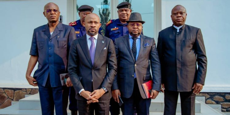 Assassinat de Cherubin Okende: Le gouvernement central annonce l’ouverture des enquêtes pour établir la vérité