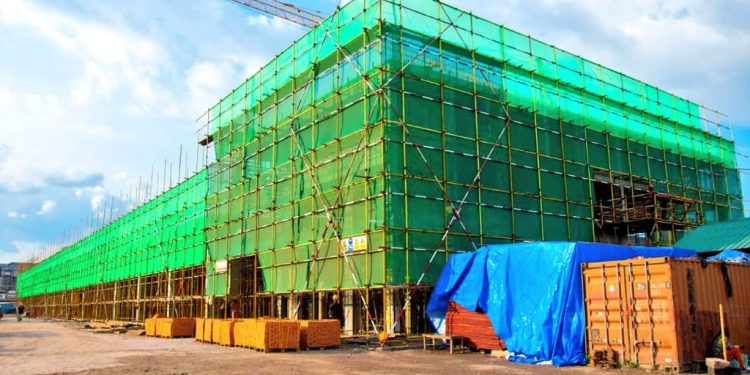 Kinshasa : les vendeurs du grand marché Zando déplorent la lenteur des travaux qui rendent hypothétique la réouverture prévue au mois de décembre (Reportage)