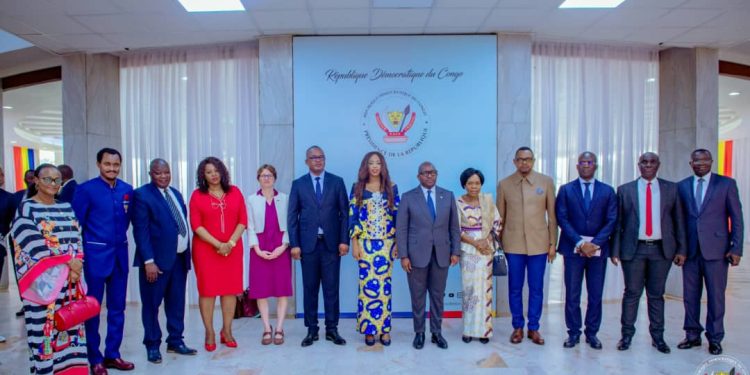 Kinshasa Le Premier Ministre Jean-Michel Sama Lukonde a lancé les travaux de la 1ère édition du Forum économique sur la Nouvelle Économie du Climat (NEC)