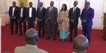 Haut-Katanga : Le Vice-gouverneur Jean-Claude Kamfwa Kimimba a présidé la cérémonie d’installation de la structure « Une Santé »