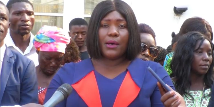 Haut-Katanga : Les jeunes et les femmes LWANZO LWA MIKUBA ont réitéré leur engagement d’accompagner le gouverneur Jacques Kyabula dans ses actions