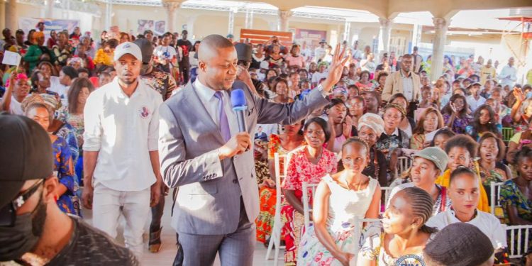 Lubumbashi : La fondation Jéthro Muyombi enregistre une autre vague d’adhésions massives dans la commune de la Katuba