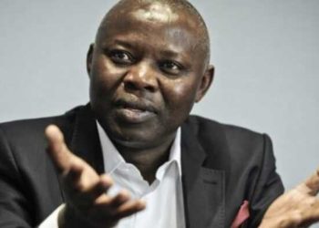 Hausse du taux de change sur le marché en RDC: « Avant moi, on n&rsquo;a jamais attaqué un ministre de l&rsquo;économie à ce point » (Vital Kamerhe)