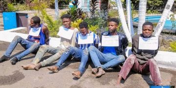 Haut-Katanga : 3 groupes des bandits à main armée présentés au gouverneur Jacques Kyabula