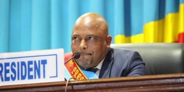 Legislatives-2023 : Michel Katebe trahit l’Union Sacrée et s’aligne candidat député pour le compte d’Avançons-MS de Moise Katumbi (édito)