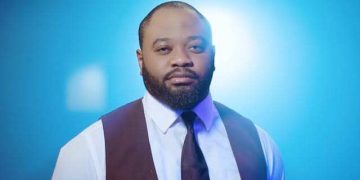 Interdiction de la diffusion de la chanson “ Esimbi te” de Moise Mbiye : Voici la raison