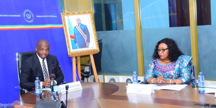 RDC : La CENI sollicite auprès du ministre des Transports, une facilitation d’accès au tarmac aéroportuaire de son personnel et de ses engins