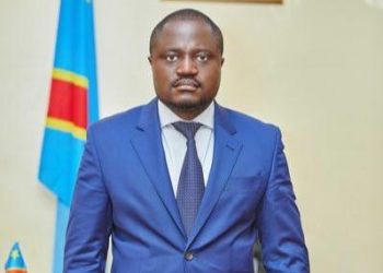 Enseignement supérieur : Le ministre Mohindo Nzangi repousse la date butoir d’homologation des diplômes pour les années académiques d’avant 2020-2021, jusqu’au mois d’octobre (Document)