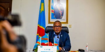 Etat de siège en Ituri : le Vice-Premier Ministre en charge de l’intérieur, Peter Kazadi note des avancées significatives dans la situation sécuritaire