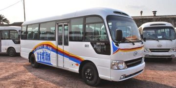 RDC : Le gouvernement annonce le recouvrement forcé auprès des acquéreurs insolvables des minibus esprit de vie (Communiqué)