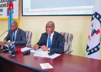 Enjeux-politiques: L’ancien premier ministre Adolphe Muzito accuse l’ECIDé de Martin Fayulu de saccager le siège de son parti à Masina