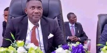 Imbroglio à l’assemblée provinciale de Kinshasa : le rapporteur rejette la réhabilitation de Gode Mpoyi par la Cour d’appel de Gombe