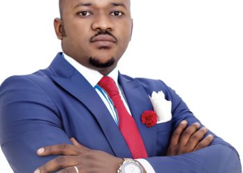 Eric Muta limogé : l’honorable John Ngandu félicite le gouverneur Jacques Kyabula pour le choix porté sur Héritier Kyungu nouveau Ministre provincial de l’intérieur