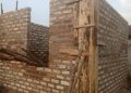 Mongala : Le gouverneur César Limbaya très satisfait de l’avancement des travaux de construction des bureaux de chefs des quartier à Bumba