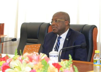 Retard dans la délivrance des passeports : Une question orale avec débat adressée au ministre des affaires étrangères Christophe Lutundula à l’assemblée Nationale