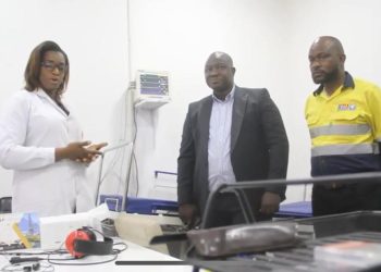 Lualaba: visite à la société KGI, le coordonnateur provincial de la CNDH Arthur Kabulo satisfait de cette initiative qui vise la protection des travailleurs