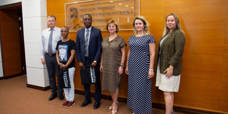 Russie : Le Recteur de l’université de Kalemie Victor KALUNGA consolide à Moscou le partenariat avec les universités russes