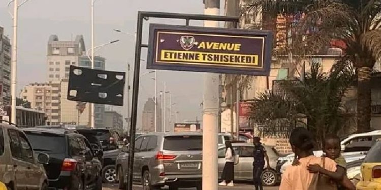 Kinshasa : Désormais l’avenue des huileries porte le nom d’Etienne Tshisekedi Wa Mulumba ( Gentiny Ngobila )